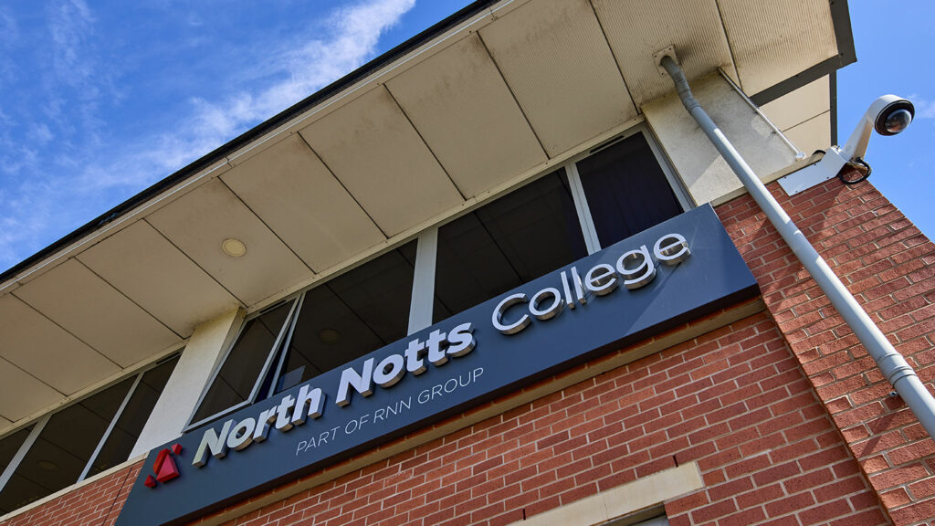 North Notts College building signage